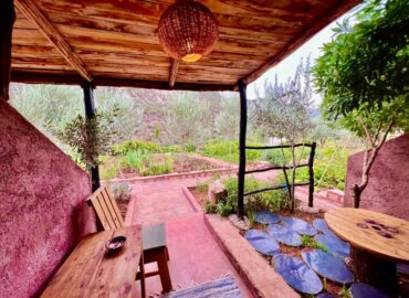 Double / Twin Room at Dar l'Eau Vive guest house — photo 44