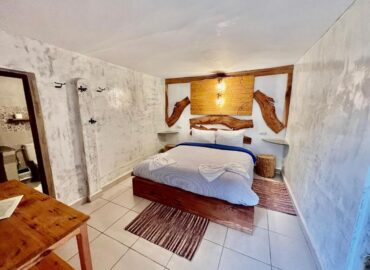 Double / Twin Room at Dar l'Eau Vive guest house — photo 3