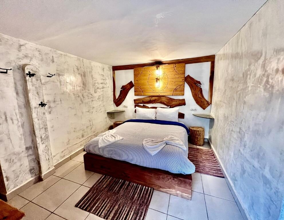 Double / Twin Room at Dar l'Eau Vive guest house — photo 5