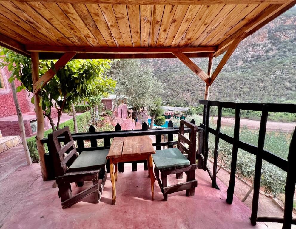 Double / Twin Room at Dar l'Eau Vive guest house — photo 51