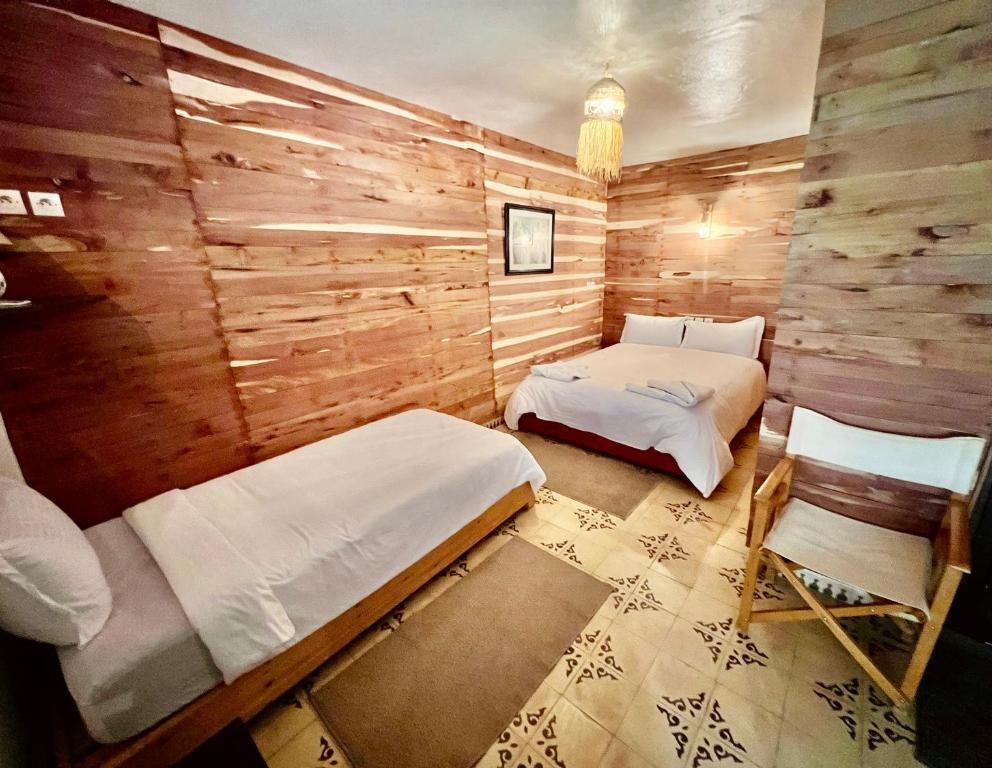 Double / Twin Room at Dar l'Eau Vive guest house — photo 12