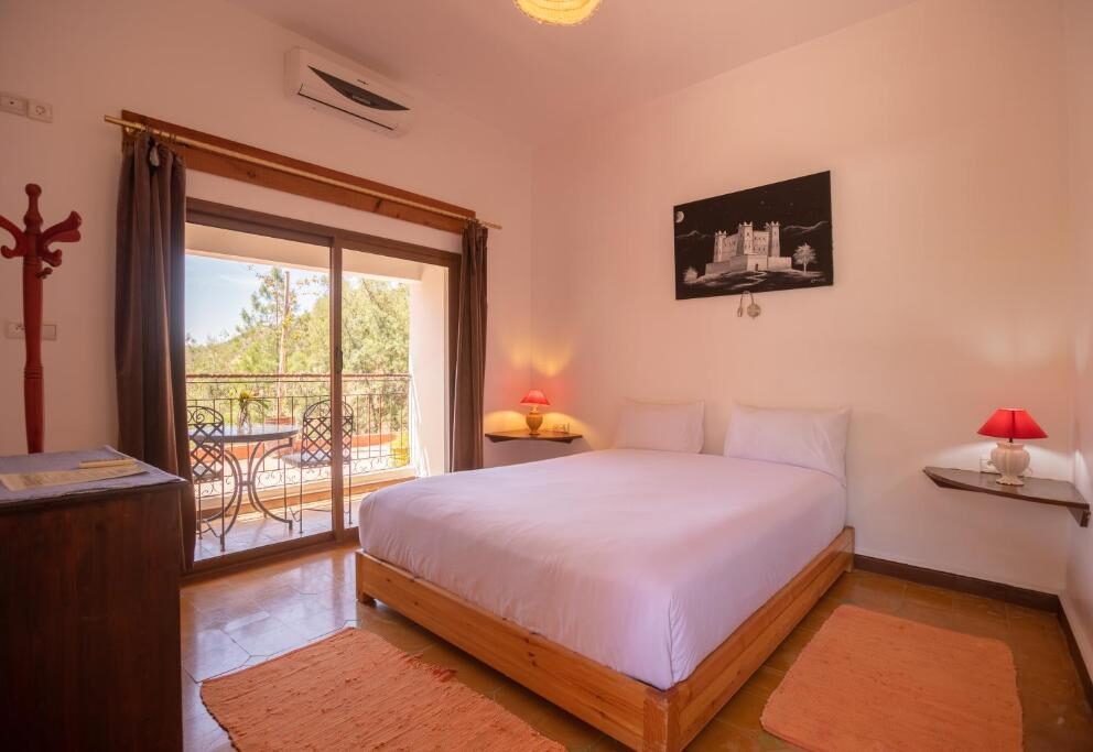 Double / Twin Room at Dar l'Eau Vive guest house — photo 57