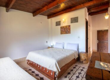 Double / Twin Room at Dar l'Eau Vive guest house — photo 21