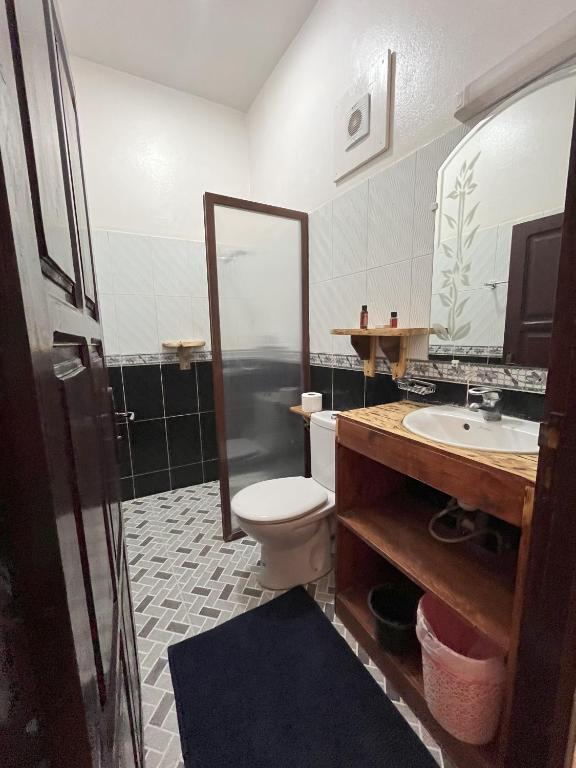 Double / Twin Room at Dar l'Eau Vive guest house — photo 25