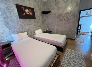 Double / Twin Room at Dar l'Eau Vive guest house — photo 31